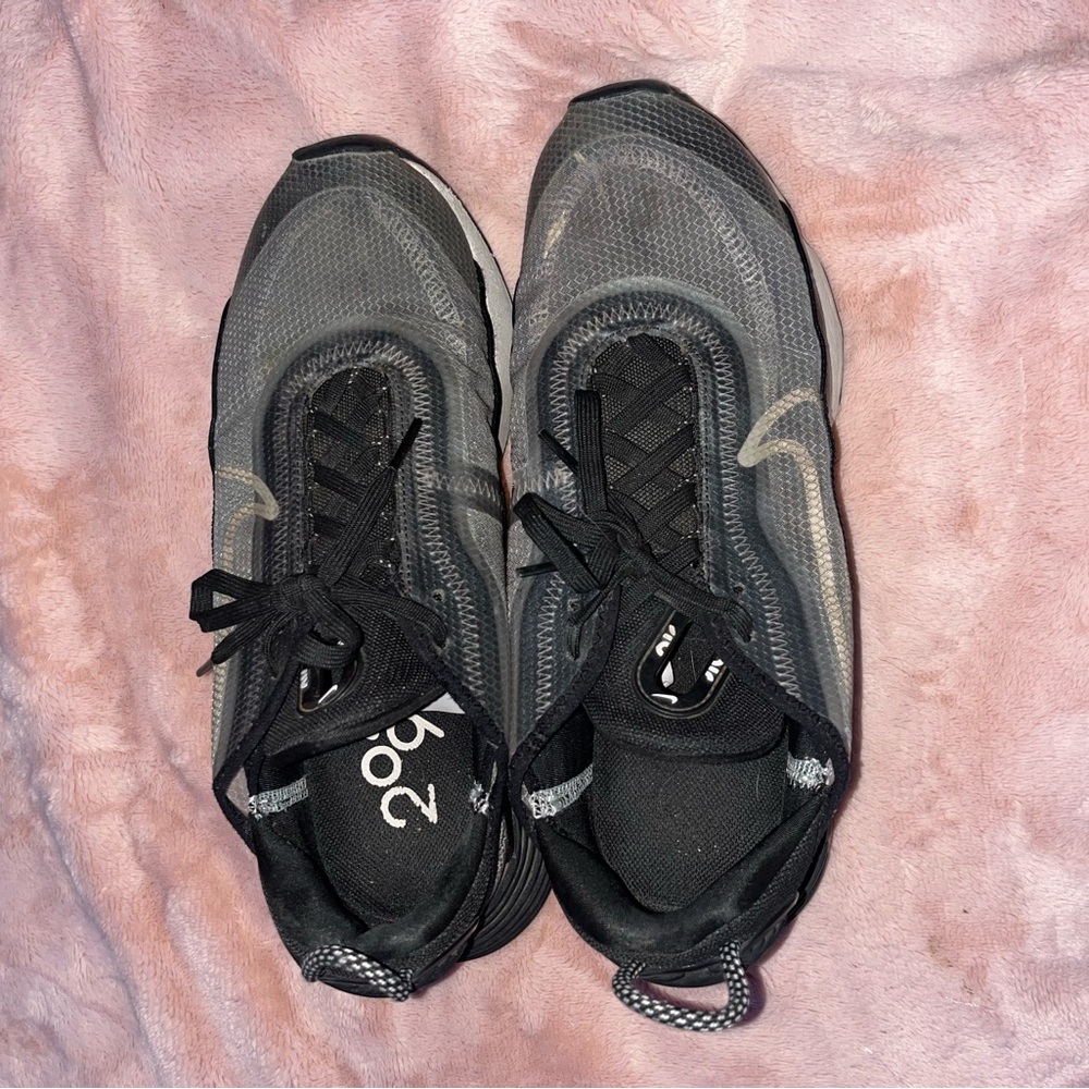 Nike Women's Athletic Shoes - Black and Gray